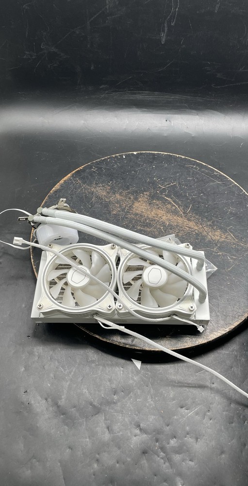 Cooler Master MasterLiquid ML Series White CPU Liquid Cooler AIO