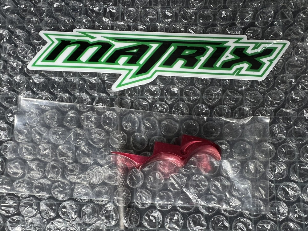 *NEW* TOXIC MATRIX SNATCH GRIP - GLOSS RED -DYE DM3