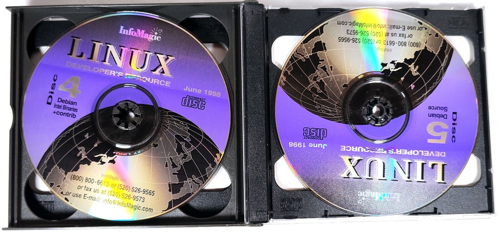 InfoMagic Linux Developer's Resource 6 CD-ROMs Motorcycle Jun 1998 Good climagic