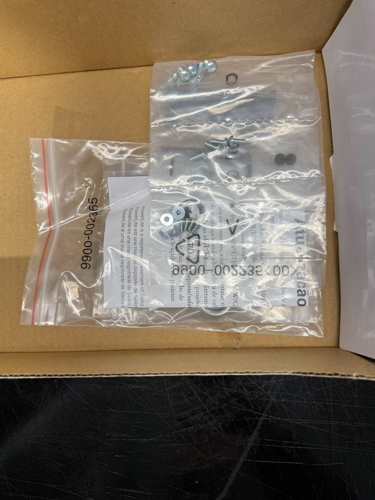 EPSON Universal Projector Ceiling Mount Kit ELPMBPJG V12H808001 Open Box