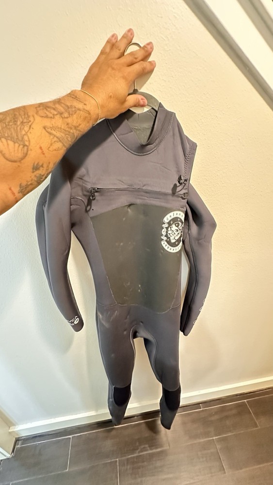Rvca Wetsuit x Benjamin JeanJean