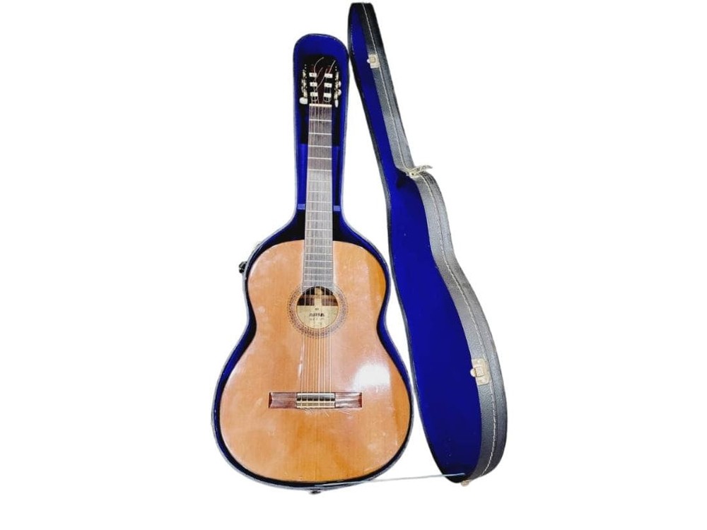 ARIA M Classical Guitar With Case,cm Scale, Used, Japan