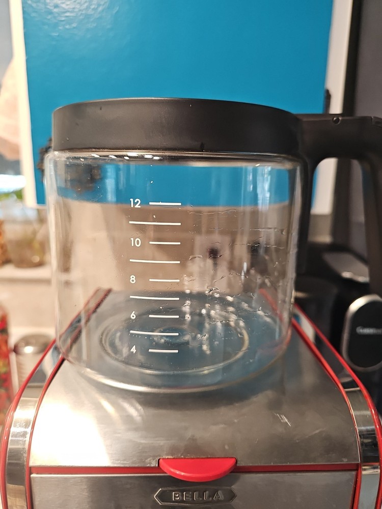 Bella Red Programmable Coffee Maker 12-Cup CM1075T-Et