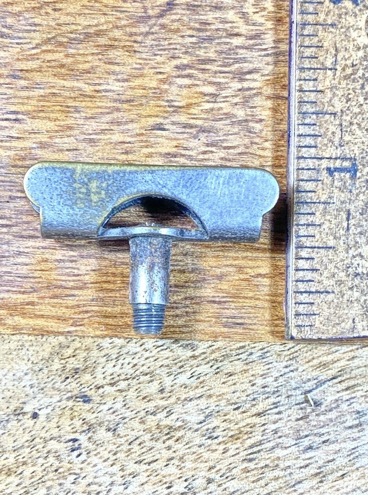 Big Ben (Type 1) Alarm Clock Time Side Handle       (KD939)