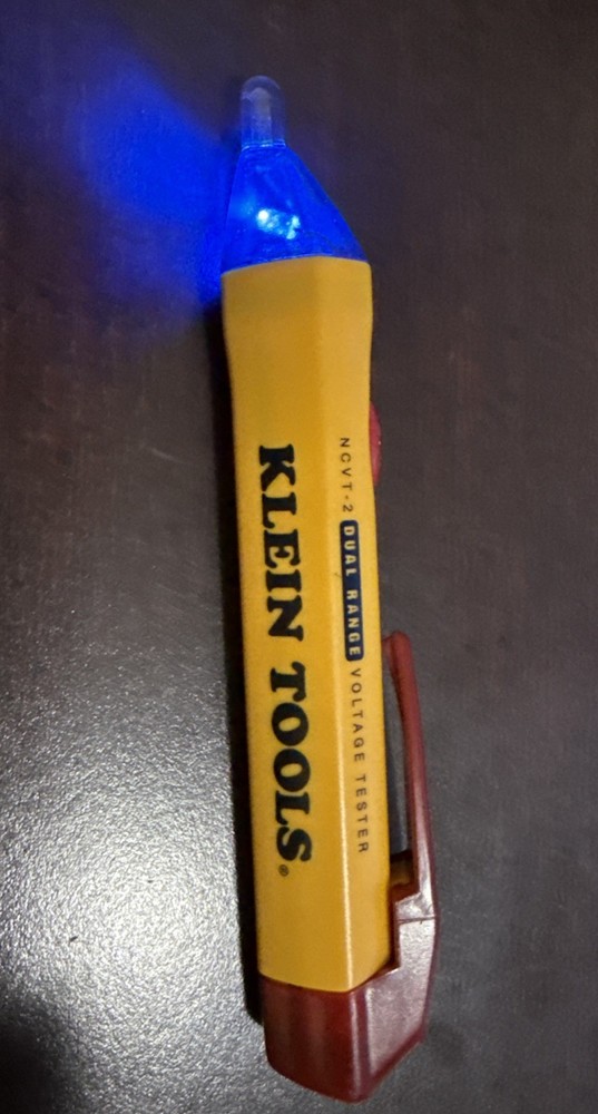 Klein Tools Dual-Range Voltage Tester NCVT-2 Works 100%