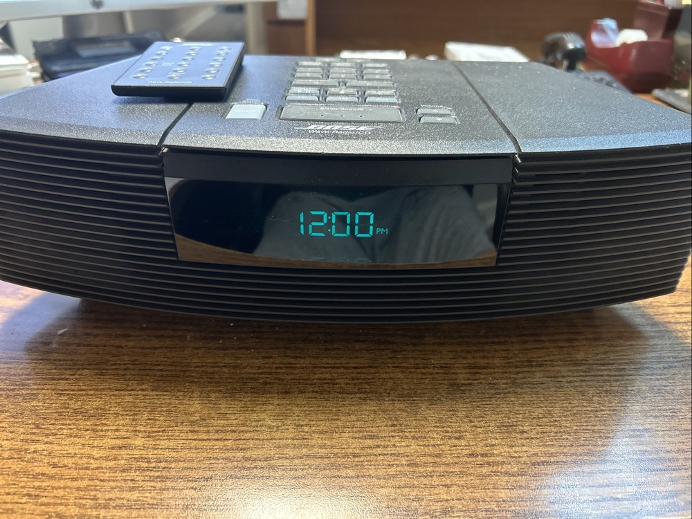 Bose Wave/CD Model AWR13 W/Remote Works Great