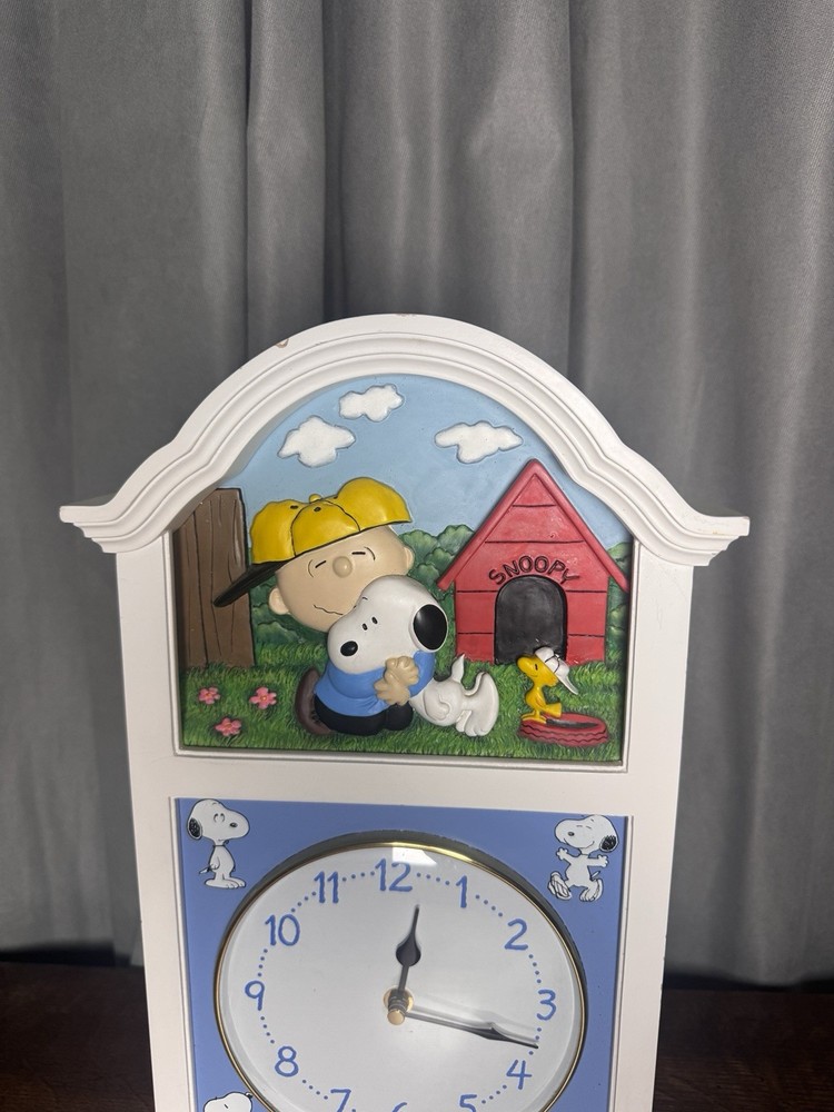 Peanuts Danbury Mint The Snoopy Collector Clock 2003 Works