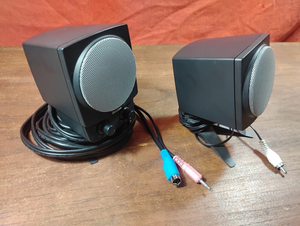 Boston 2pc Speaker System Computer Speakers only