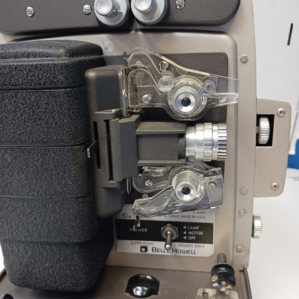 Vintage Bell & Howell Super 8mm Autoload Projector Model 346A