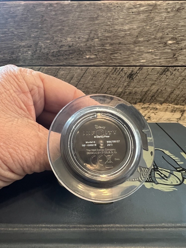 Disney Pixar Infinity Incredible – Figure