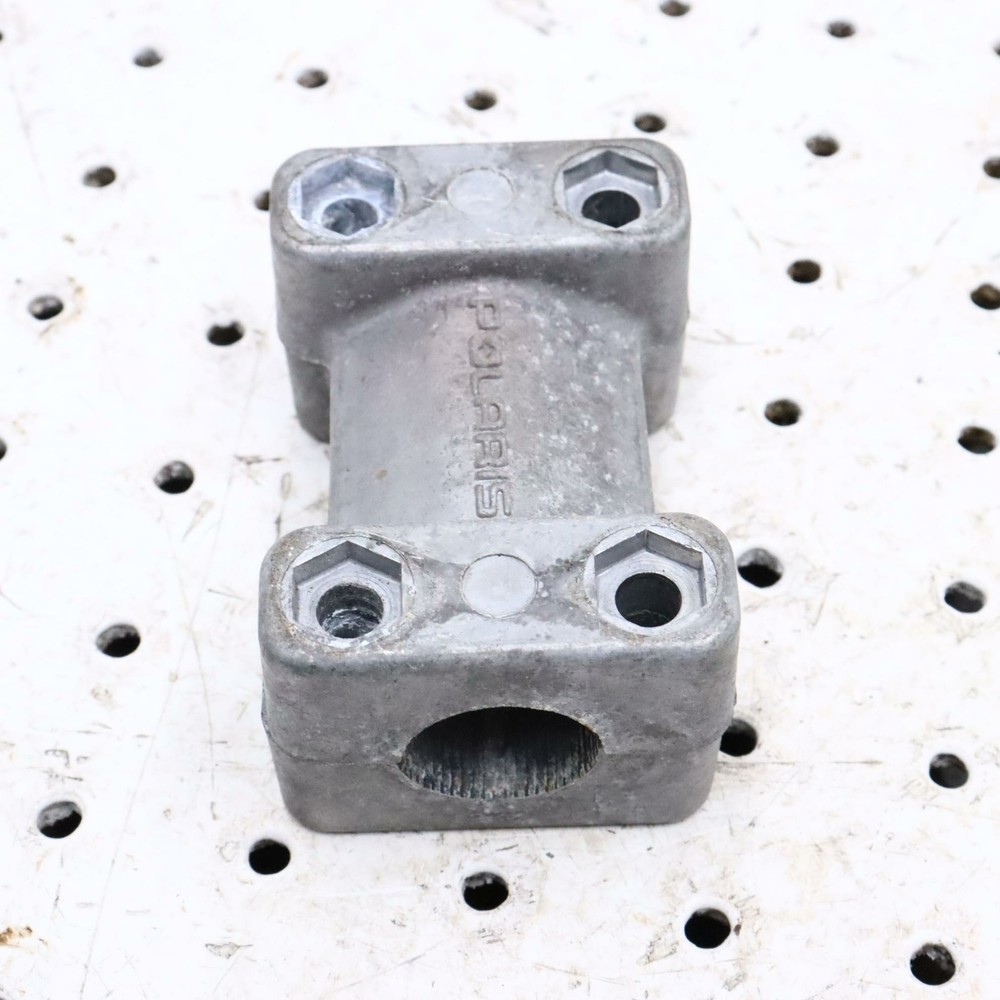2007 POLARIS SWITCHBACK 600 HANDLEBAR CLAMP 5630187-067