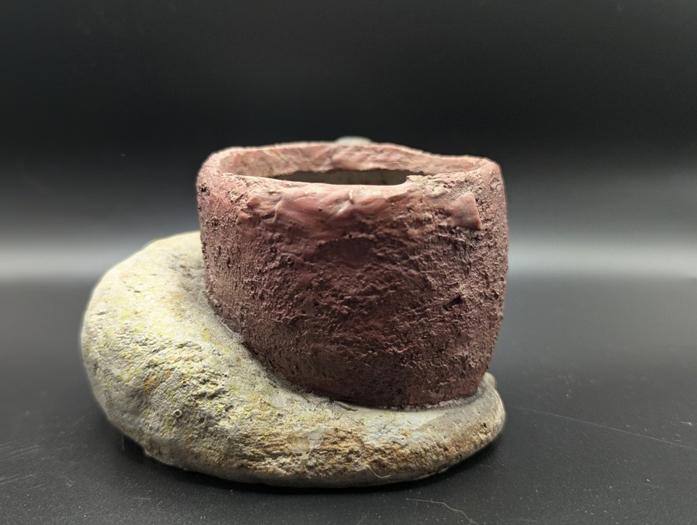 Blob House Dreamer Dog Mini Planter