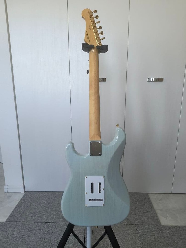 Fujigen Stratocaster