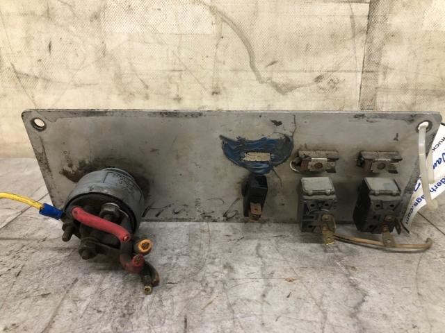 1984-2001 Kenworth W900B IGNITION Dash Panel - Used