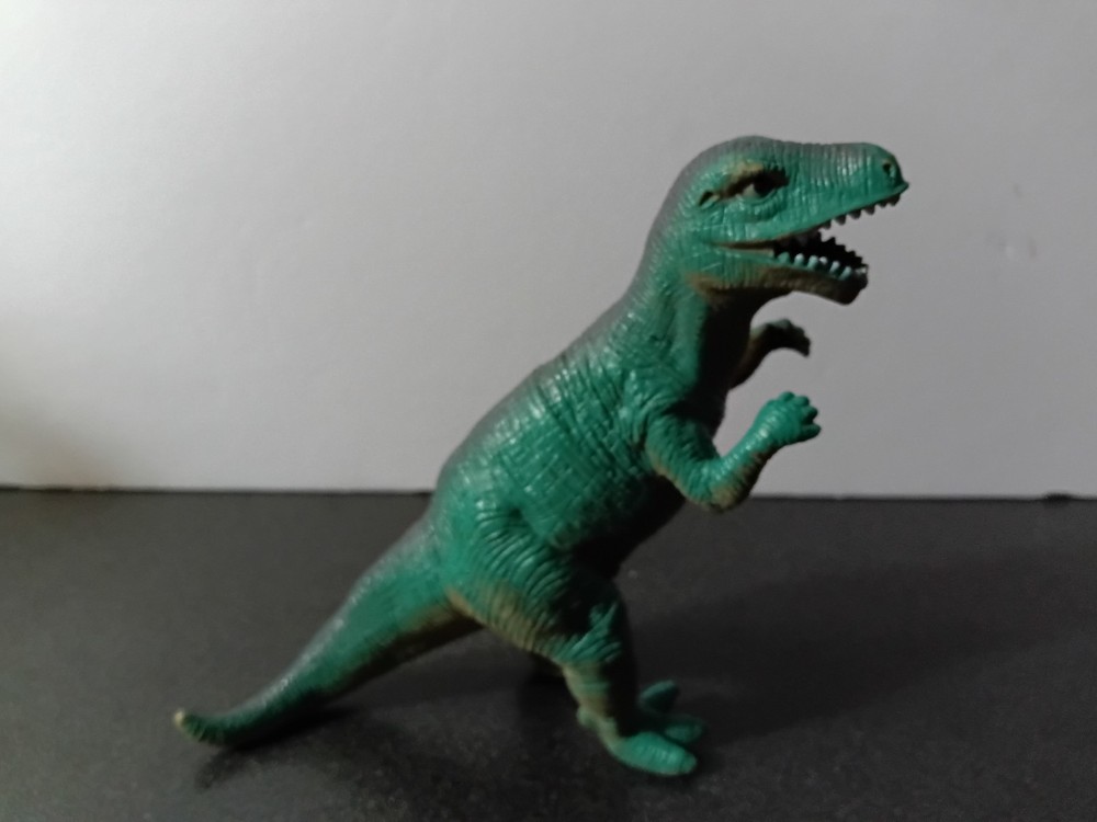 vintage Dolgen Allosaurus dinosaur figure