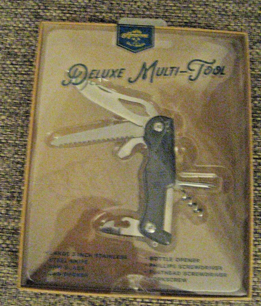 Adventure Out ThereDeluxe Multi-Tool NIB