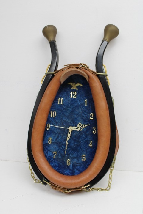 Classic Saddle Clock- Elegant Equestrian-themed Wall Clock for Home Decor