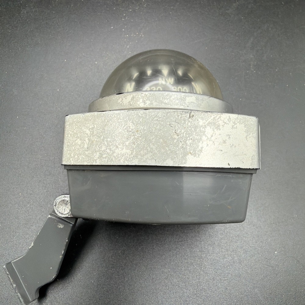 Vintage Airguide Nomad Model 79b Auto Compass