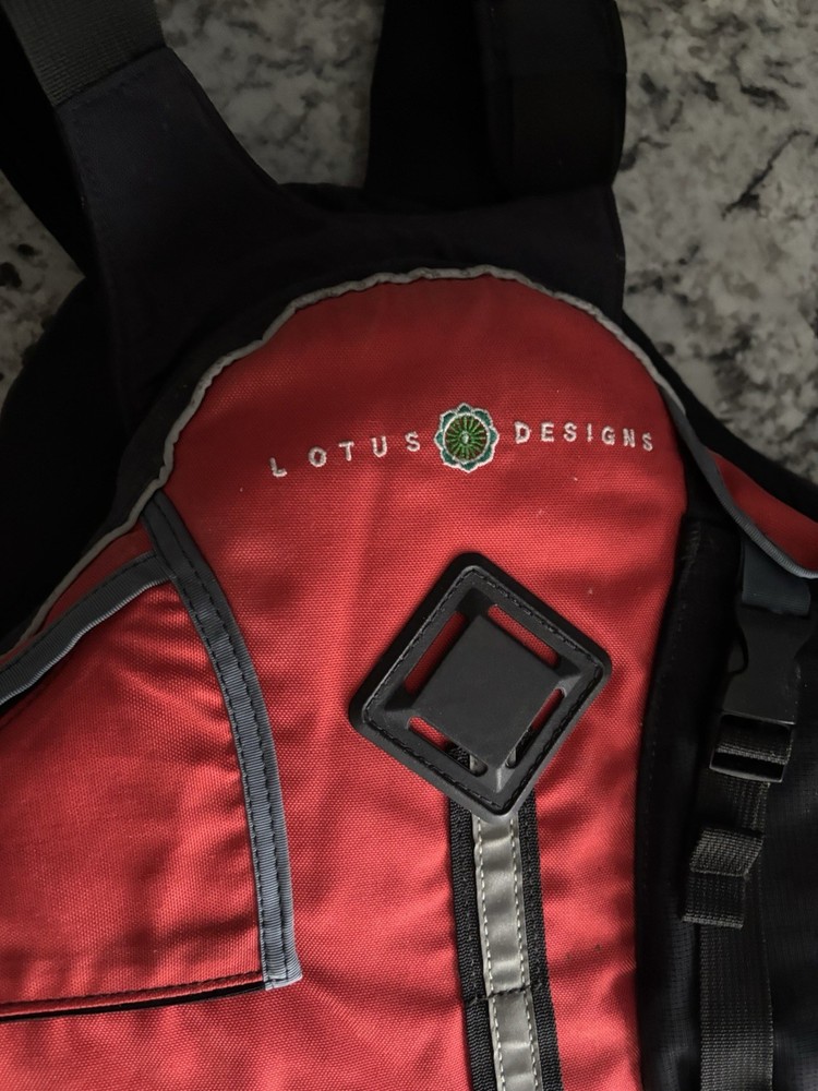 Lotus Design Extra Large Life Jacket Red Black