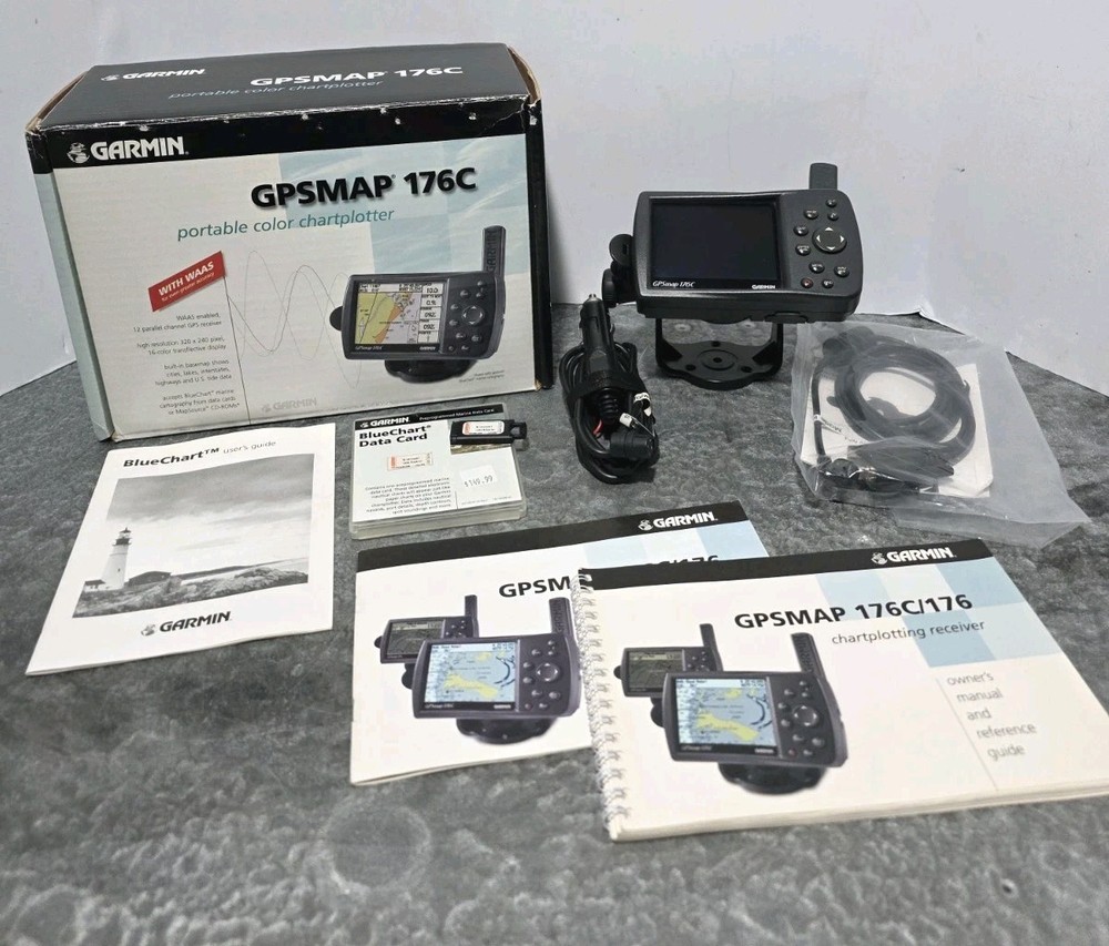 GARMIN GPSMAP 176C Color Marine Chartplotter w/ Cables, Manual, Box, Data Card