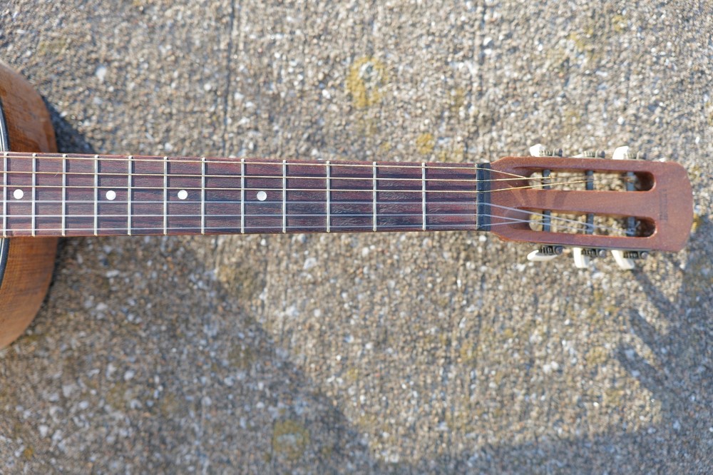 Gustav Herrnsdorf Romantic guitar 1920s Natural