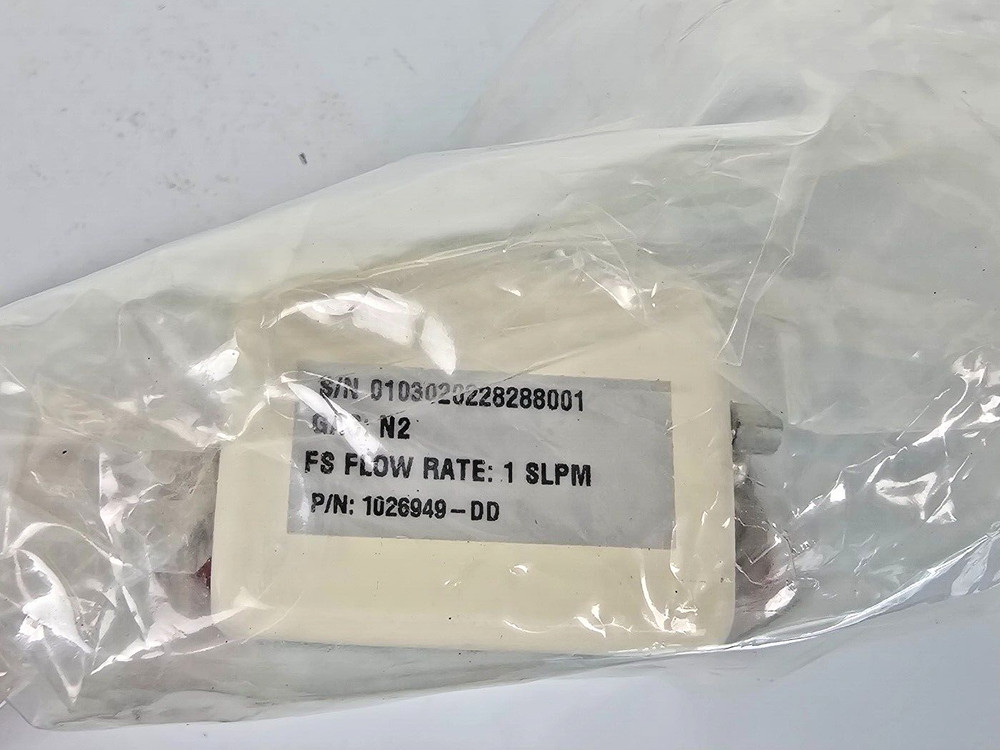 Brooks Instrument emcore mass flow controller 5850EMF3CALTEKC / N2 / 1SLPM