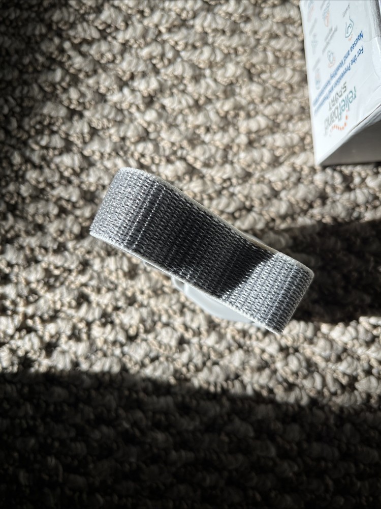 NOT WORKING Relief Band Sport Grey