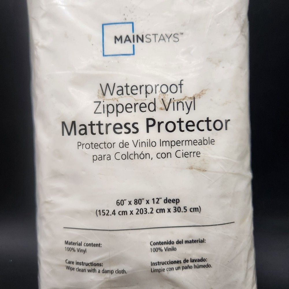 Mainstays Waterproof Zippered Vinyl Mattress Protector QUEEN