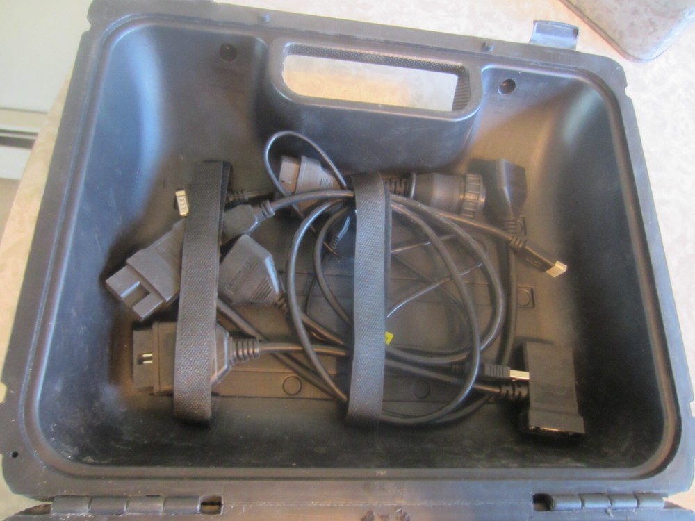 Pre-owned Matco Tools Adaptor Box Case and accessories ONLY