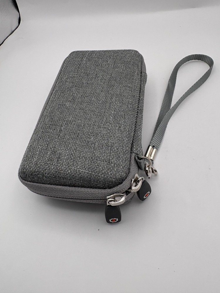 Protective Hard Shell Electronics Carrying Case with Accessory Pocket