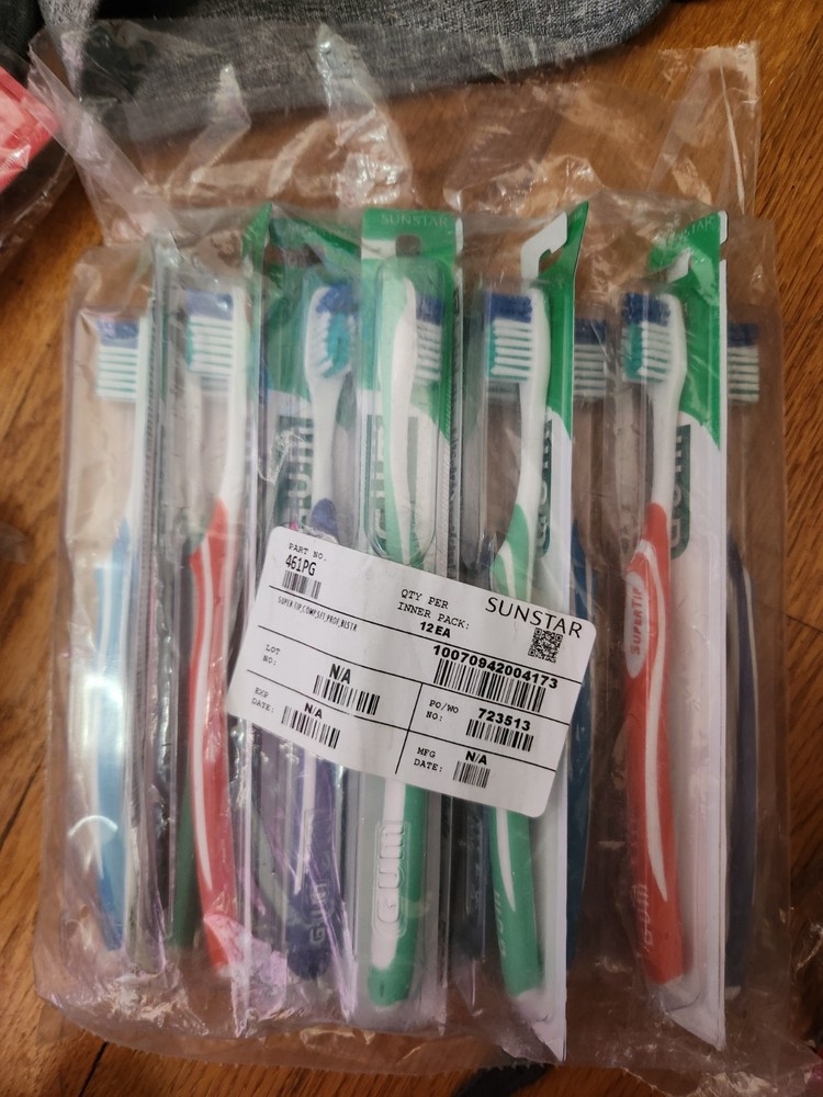 12 Pk GUM 461 Super Tip Toothbrush,  Compact Soft