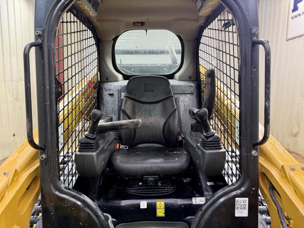 2022 CATERPILLAR 299D3 STANDARD FLOW CAB SKID STEER TRACK LOADER