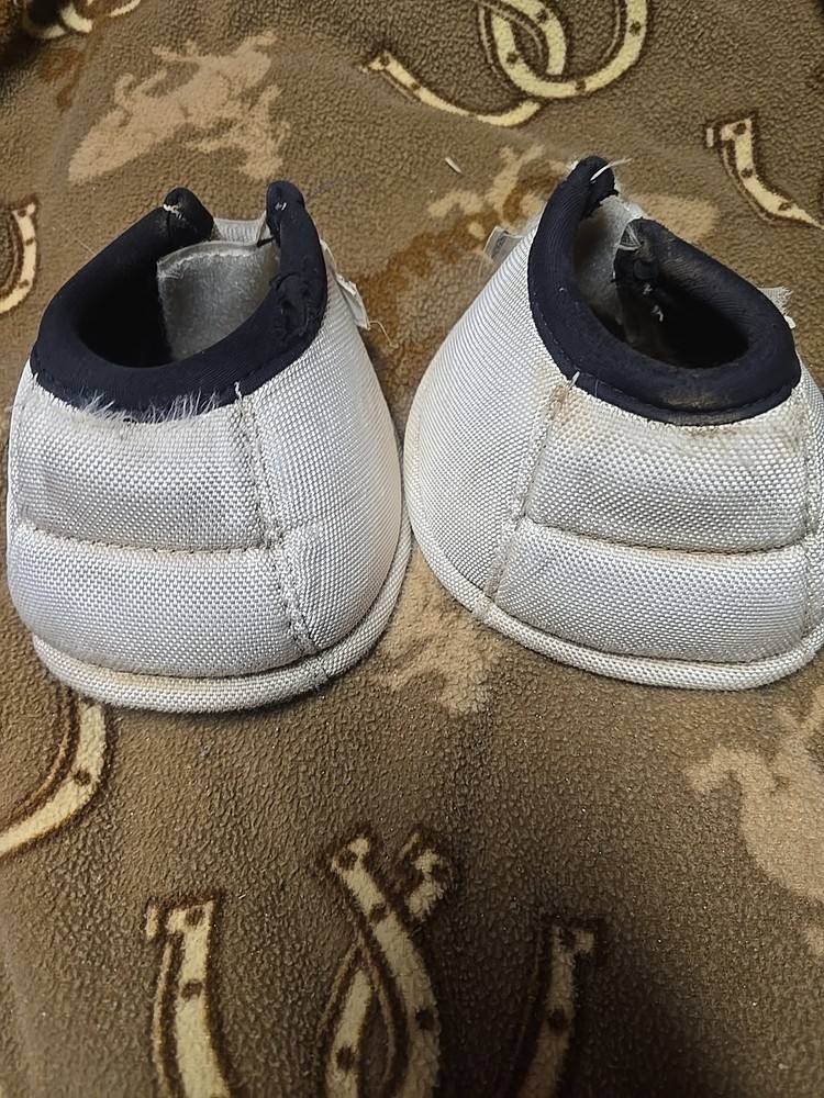 Dy-No Turn Classic Equine Bell Boots Medium