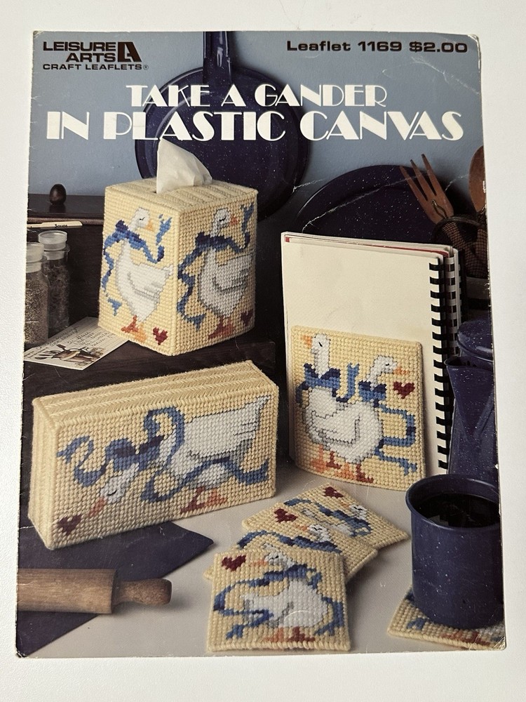 Vintage Plastic Canvas Craft Pattern Leaflets Leisure Arts Needlecraft Lot