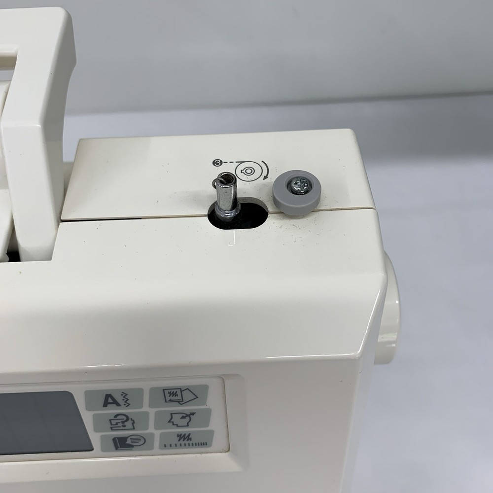 Bernina Deco 500 Embroidery Machine *POWERS ON/UNTESTED/SEE PICS*