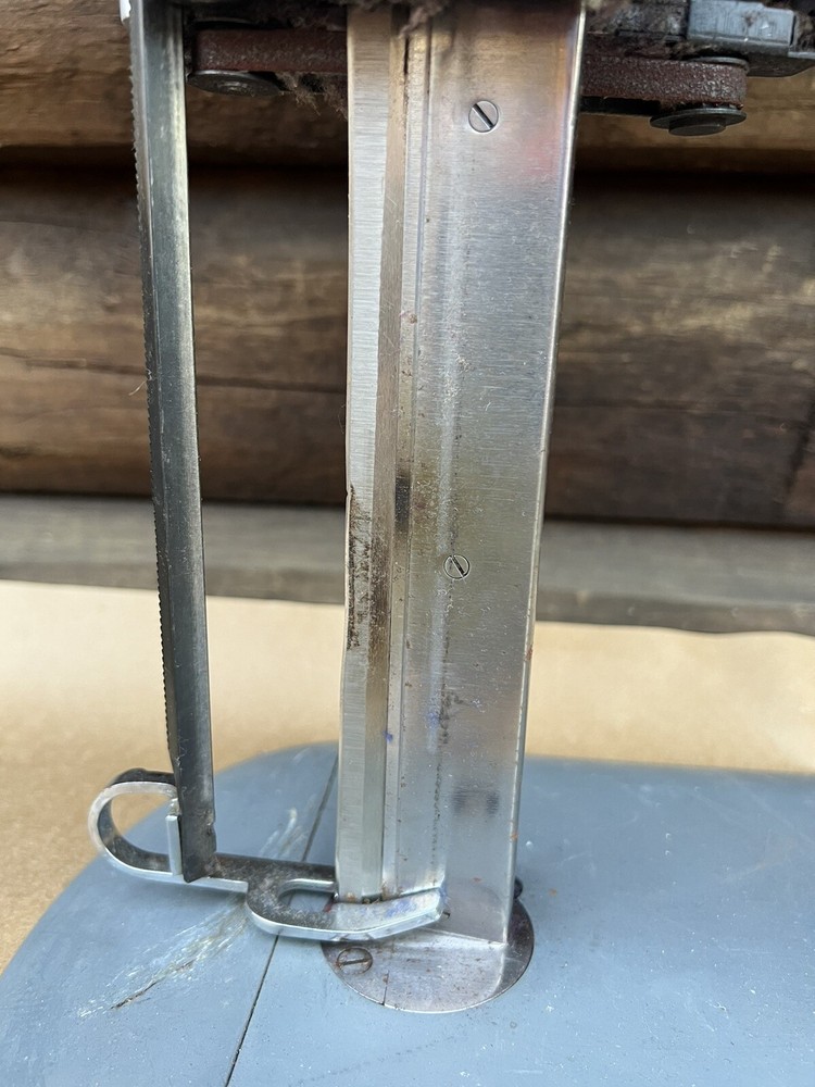 Yamata CZD-3 Fabric Cutting Machine