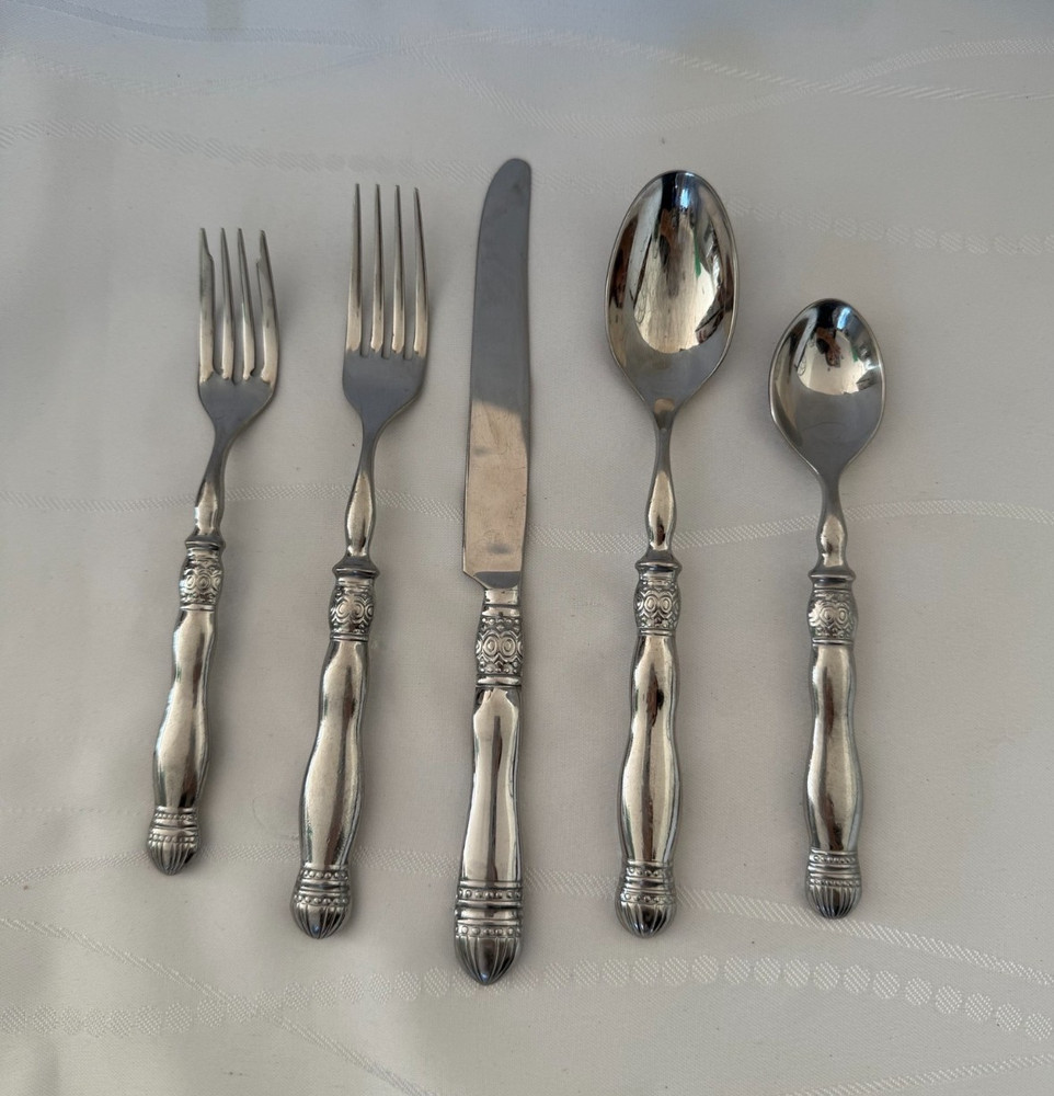 Southern Living GALLERY Stainless Flatware-5 Pc Place Setting-Multiple Sets