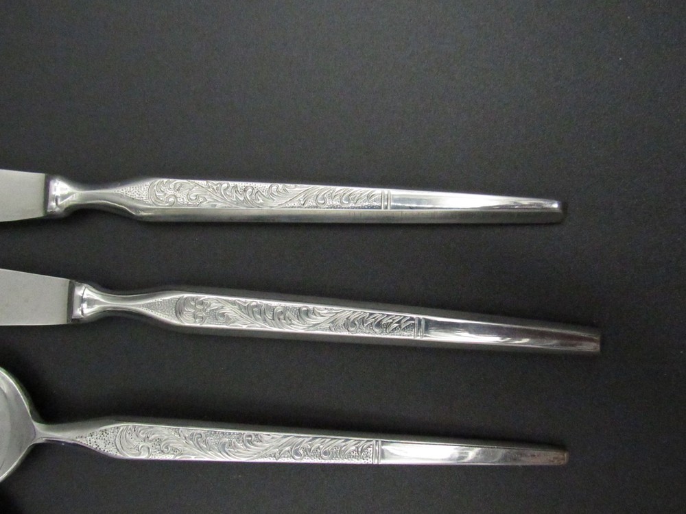 Winthrop Japan Stainless Flatware Set 6 Pcs Spoons Knives Ornate Scroll Pattern