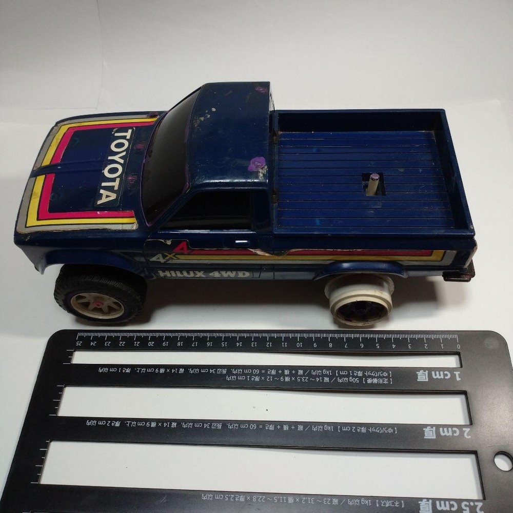 Hilux Surf radio control intage