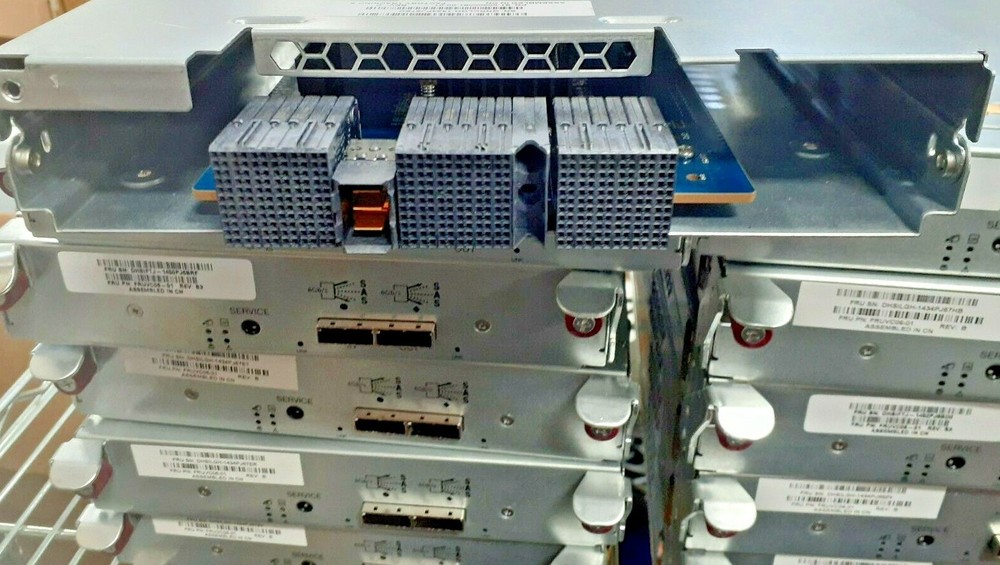 *NICE* DOT HILL SAS Controller 6Gb/s, 81-00000081-00-01