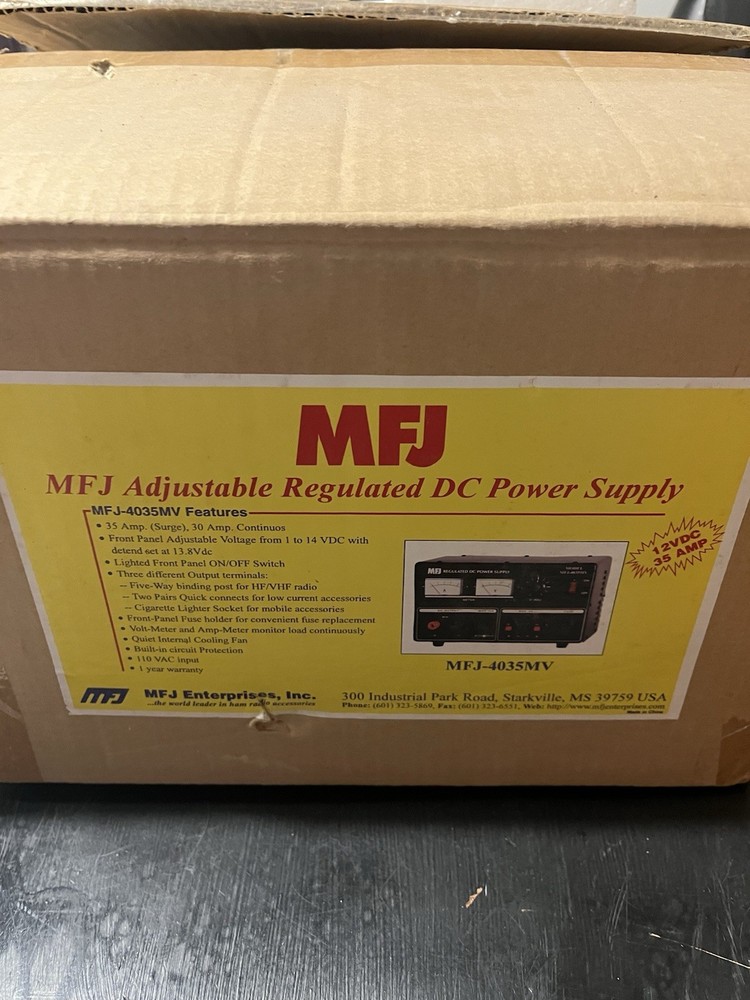 MFJ Model MFJ-4035MV Adjustable Regulated DC Power Supply