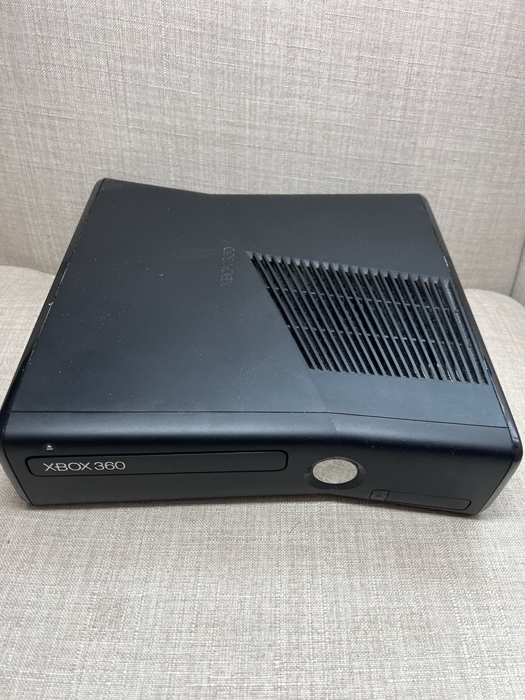 Microsoft Xbox 360 S CONSOLE ONLY