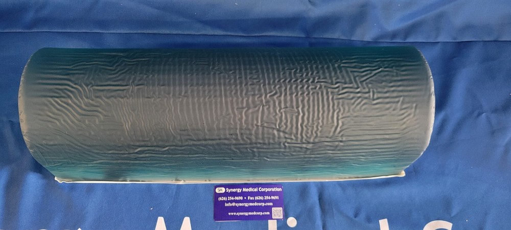 Gel Flat Bottom Chest Roll (20"L x 7"W x 6"H)