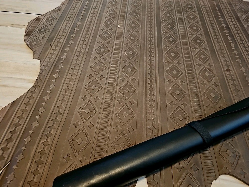 3oz BROWN WESTERN EMBOSSED PATTERN LEATHER HIDE PANEL,SHEET,SQUARE,12x12x24 10+s