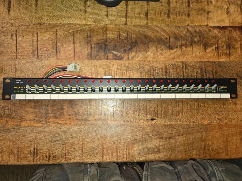 Bogen SBA225 25-Key Station Selector Panel