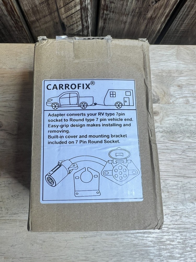 Carrofix Converts 7 Pin Socket To Round Socket Open Box