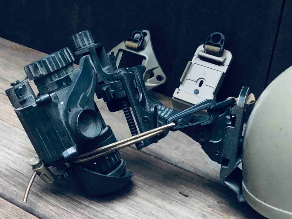 Tactical AN/PVS-14 Night Vision Lanyard System.