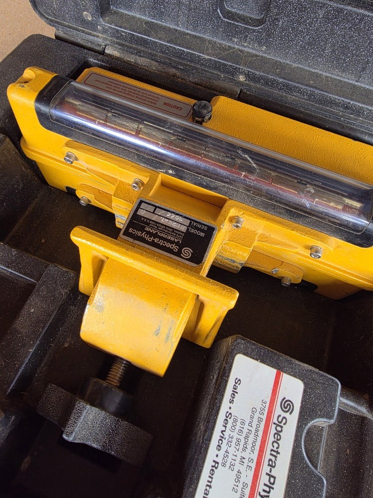 Spectra-Physics Grade-Eye Laser Sensor Model RD2S-L Receiver