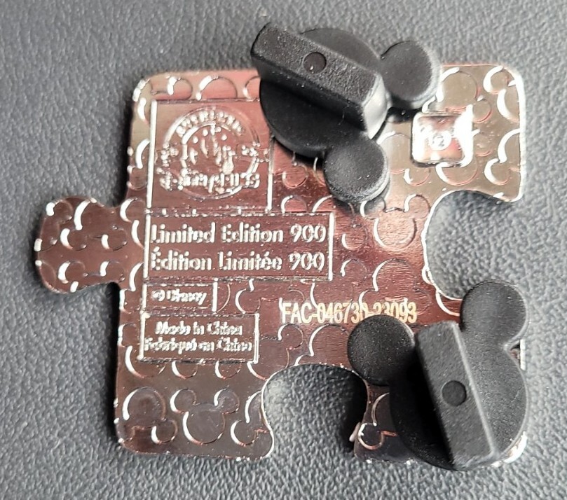 Frozen Puzzle Pin Ana LE 900