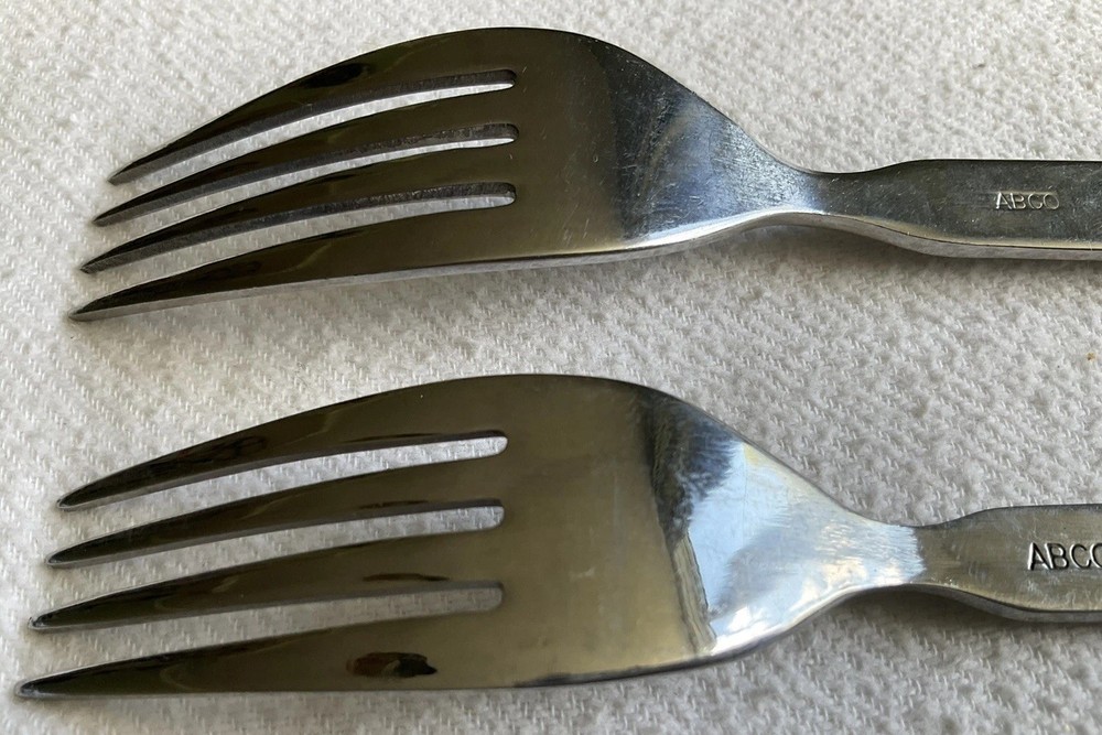 2x Collectable “Delta Airlines” Forks, ABCO